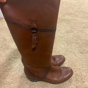 Clarks Brown Leather Boot size 7.5